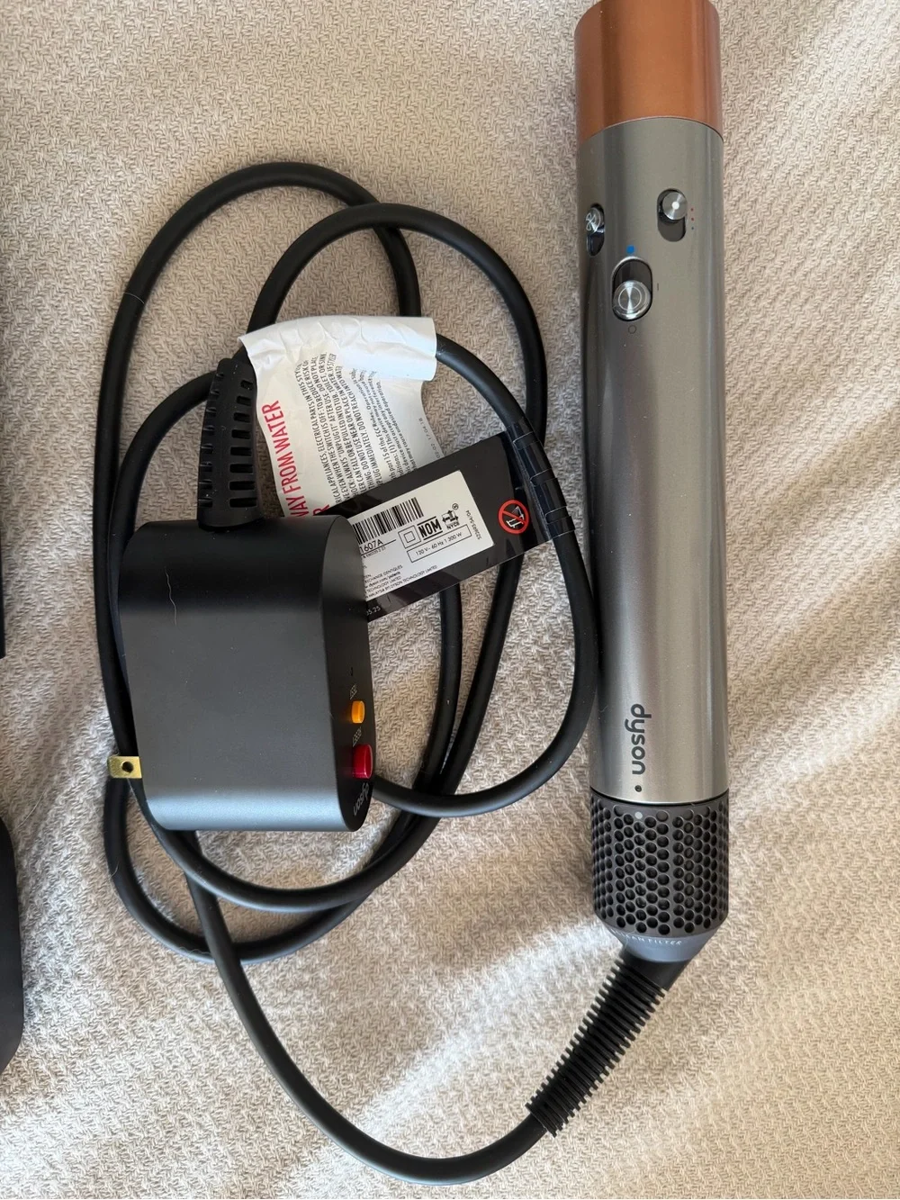 Dyson Airwrap Hair Styler Set in Silver and Copper - Picture 2 of 5